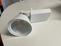 LED 30W spotlight för 3-fasskena  