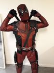 Deadpool dräkt, halloween, utklädnad, Marvel Comics.