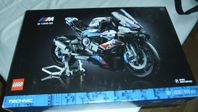 Lego 42130 BMW M 1000 RR Ny i Kartong