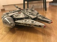 LEGO Star Wars 75257 Millennium Falcon