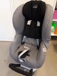 Britax Römer Max Fix II  0-18kg