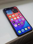 iPhone XR 64GB