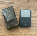 Ipod Classic 80GB-Louis Vuitton skick+orginal Apple laddare