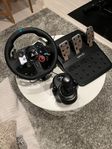 Logitech G29 ratt och pedaler +växelspak