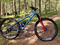 Nukeproof Scout ram strl L 29” hjul