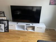 Sony 65” Tv + Tvbänk