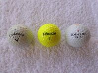 3 st golfbollar Callaway 1, Pinnacle 2, Top-Flite XL-Ti 4