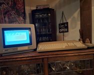 Atari 1040ST + monitor SM124.