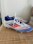 Adidas F50 fotbollsskor