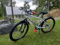 Btwin rockrider 300 Mtb 24tum 6vxl