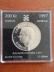 Silvermynt, ocirkulerad 200-krona från 1997 i etui