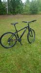 Din annons “Specialized Hard Rock Sport 24 växlar strl 17