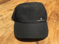 Ronhill SO Workout Cap - Black