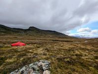 Hilleberg Akto med footprint.