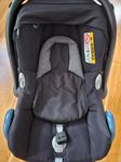 Komplett Maxi Cosi bilbarnstol med isofix i nyskick!