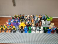 Lego minifigurer ca 100 st i varierande skick