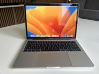 MacBook Pro 13” (2017) ”Fint skick” 