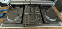 Pioneer 350 DJ bänk Mixer & skivspelare 