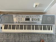 Yamaha keyboard 