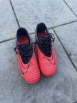 Nike fotbollsskor 40