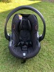 Babyskydd med Isofix-platta