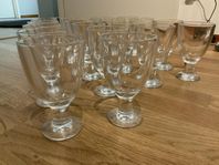 Verna glas 22 cl 18 st 40 kr/st Kerttu Nurminen IITTALA