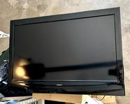 32” TV i bra skick