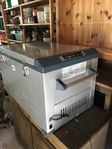 Portabel 62 L kompressor kyl/frys 