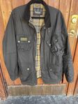 Barbour International Jacka. Storlek XL