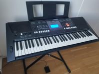 Yamaha PSR E423 Keyboard