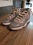 Nike Air Jordan 11 Retro Cool Grey