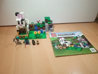 Lego Minecraft The Rabbit Ranch 21181