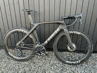 TREK Madone SLR