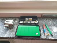 Nintendo DS xl med original laddare, 7 spel och fodral