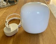 Nest WiFi Pro trebandsrouter vit