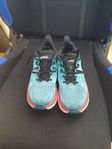 Hoka clifton 8 stl 42