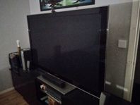 SAMSUNG 62" TV