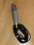 Microphone and shockmount with pop-filter