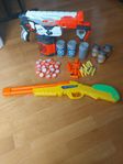 2 Nerf guns med tillbehör + 1 rocket shooter