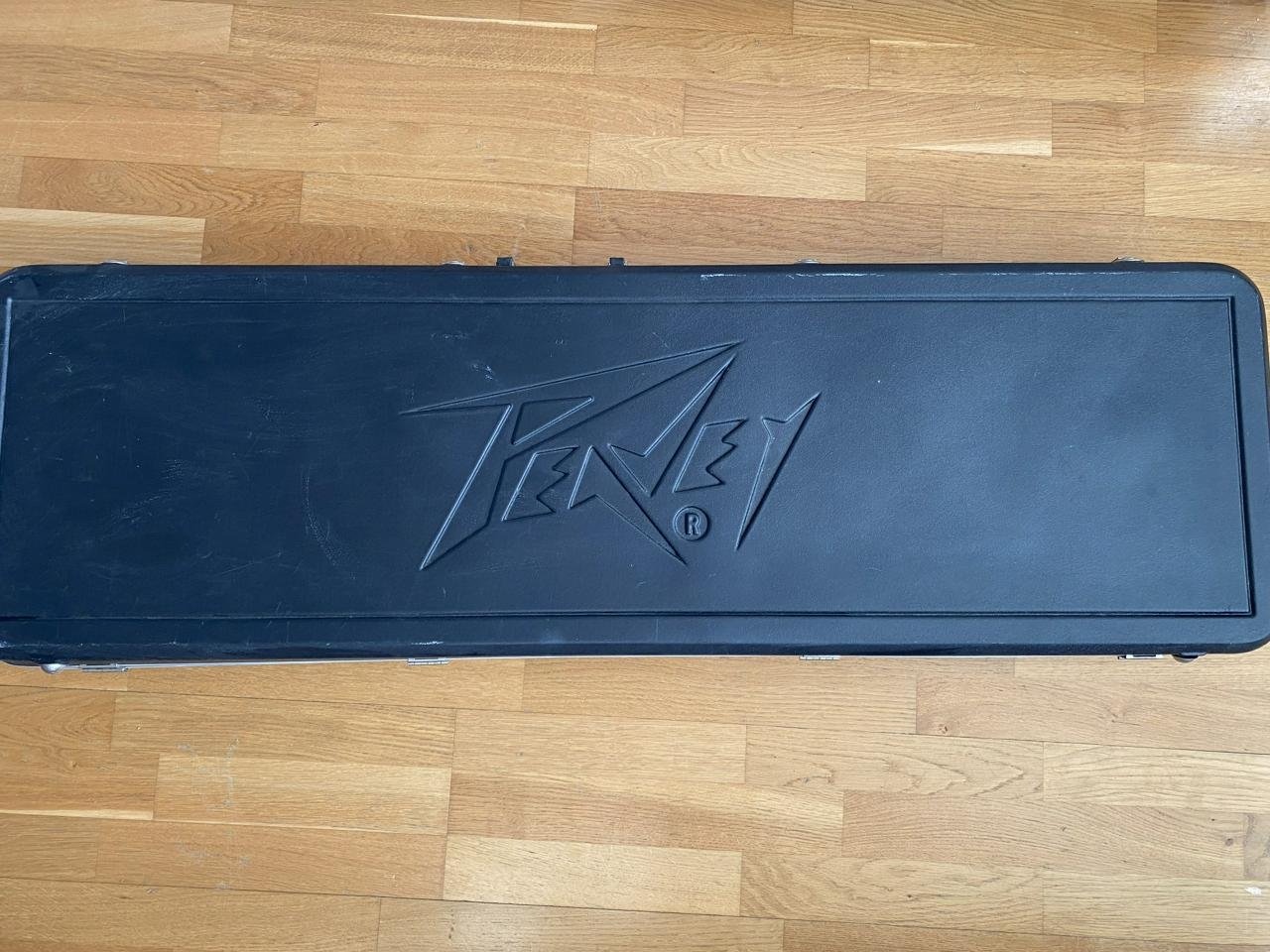 Peavey Rudy Sarzo signature bas