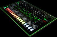 Roland TR8 med expansioner