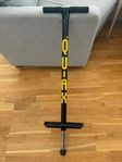 Hoppstylta Qu-ax Pogo 80 kg (Svart)