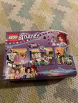 Lego Friends nöjespark - spelhall 41127