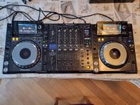 Pioneer CDJ 2000 Nexus + DJM 900 Nexus + case