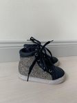 Glitter sneakers Frost storlek 22