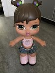 Bratz docka 34 cm