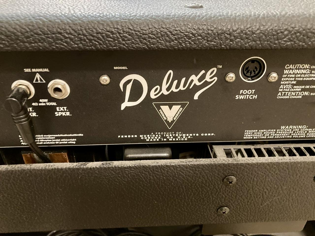 Fender Deluxe Vintage Modifie...