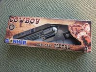 Ny! Gonher Cowboy knallpulverpistol i metall 12 skott