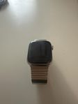 Apple Watch Series 8 (GPS + Cellular) 45 mm