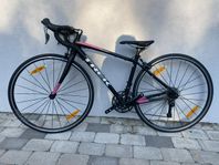 Trek AL2 